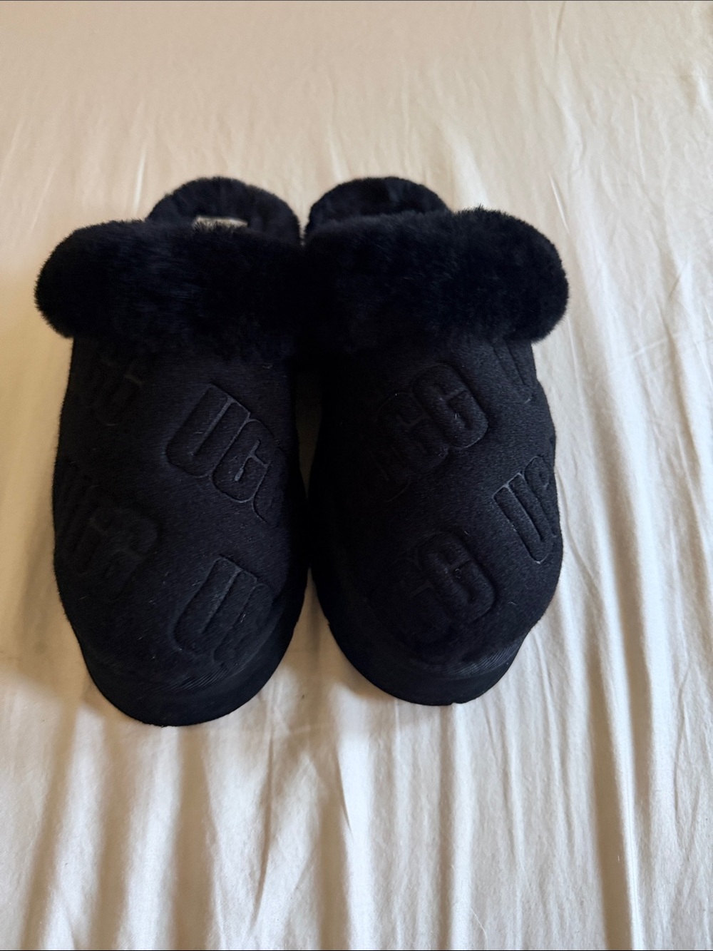UGG Black Platform Logo Fur-Trim Slippers - Picture 2 of 6
